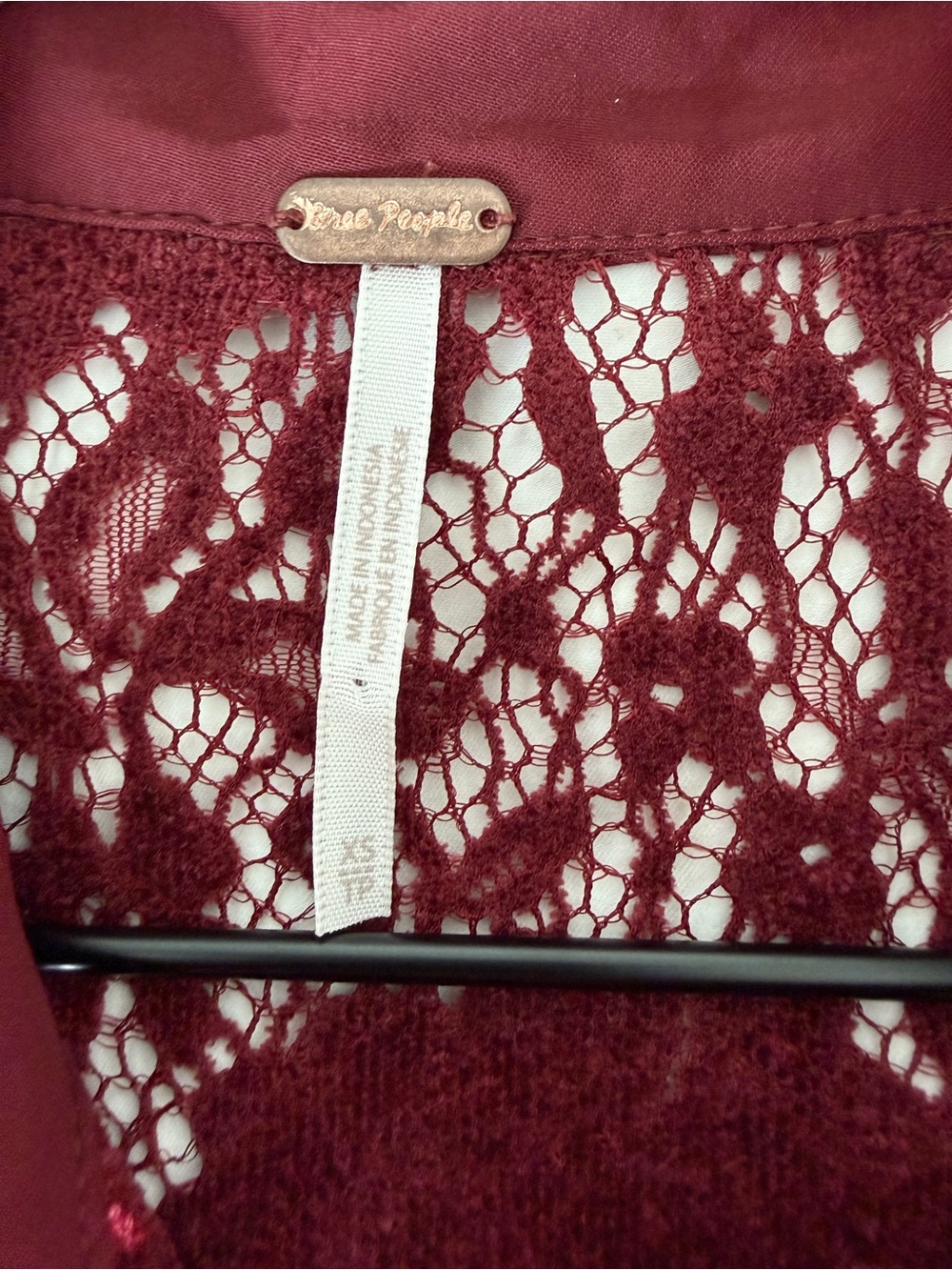 FREE PEOPLE FAITH BUTTONDOWN -
CABERNET size XS - Picture 9 of 11